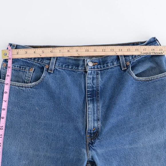 Vintage 90S Levi's 560  Loose Fit 100% Cotton Mid-wash Blue Denim Jeans 40X30 - Picture 3 of 14